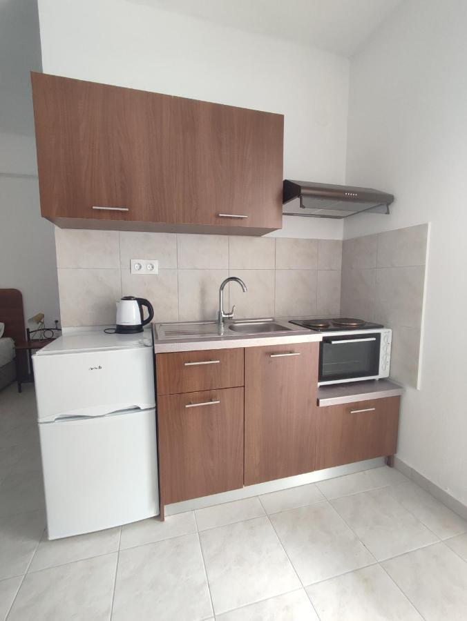 Apartment New Era Polychrono